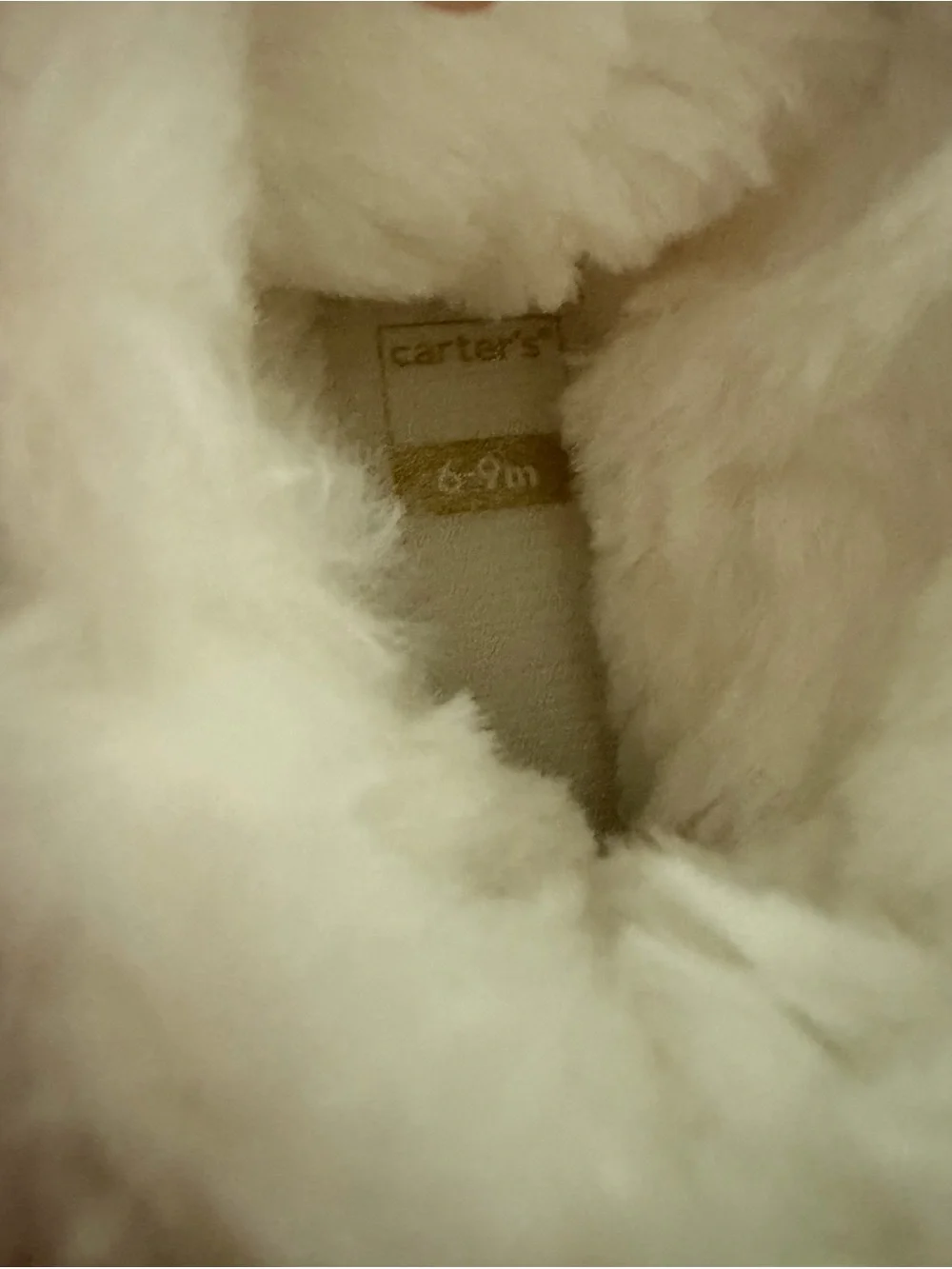 Carter’s Infant Faux Fur Boots in Cream 6-9 months